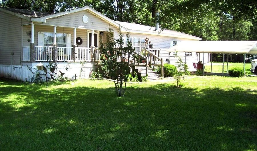 1652 N Constitution Ave, Ashdown, AR 71822 - 3 Beds, 2 Bath