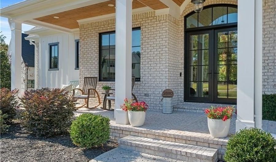 2880 Spartan Estates Dr, Athens, GA 30606 - 5 Beds, 7 Bath