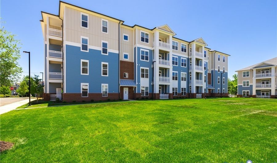 10530 Stony Bluff Dr 102, Ashland, VA 23005 - 2 Beds, 2 Bath