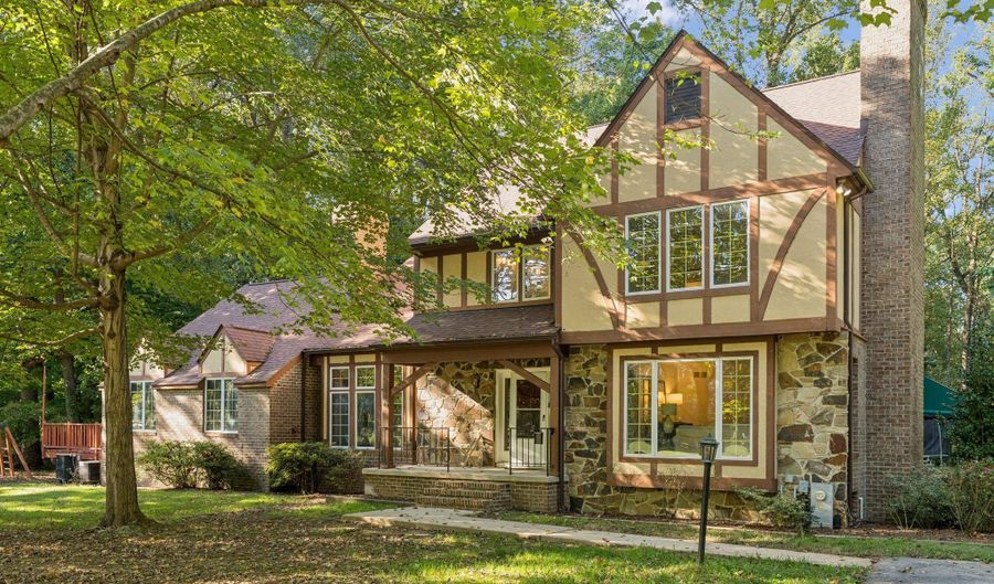 1677 PLEASANT PLAINS Rd, Annapolis, MD 21409 - 6 Beds, 5 Bath