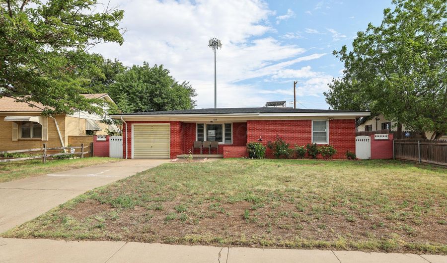 4110 CIMARRON Ave, Amarillo, TX 79102 - 2 Beds, 1 Bath