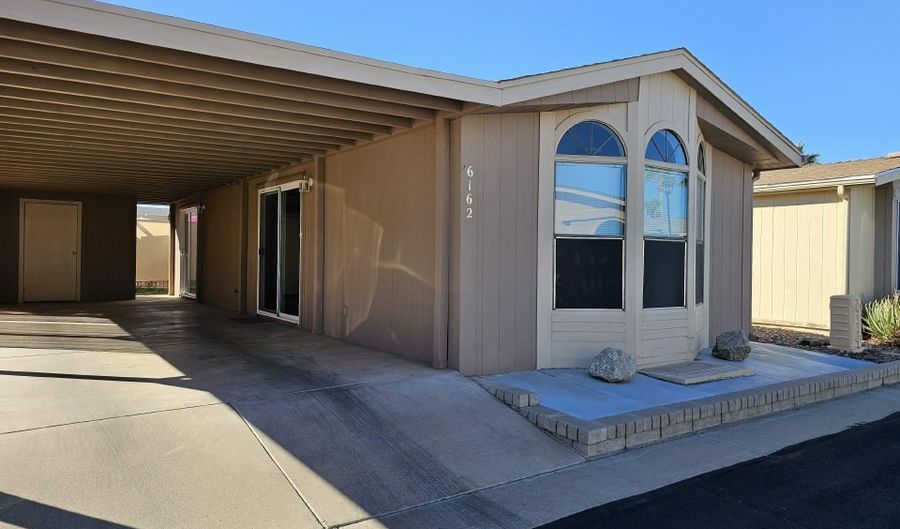 6162 S PINEHURST Dr, Chandler, AZ 85249 - 1 Beds, 1 Bath
