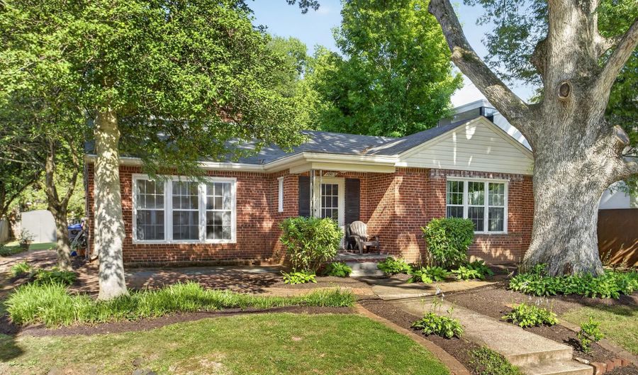7803 MARBURY Rd, Bethesda, MD 20817 - 3 Beds, 2 Bath
