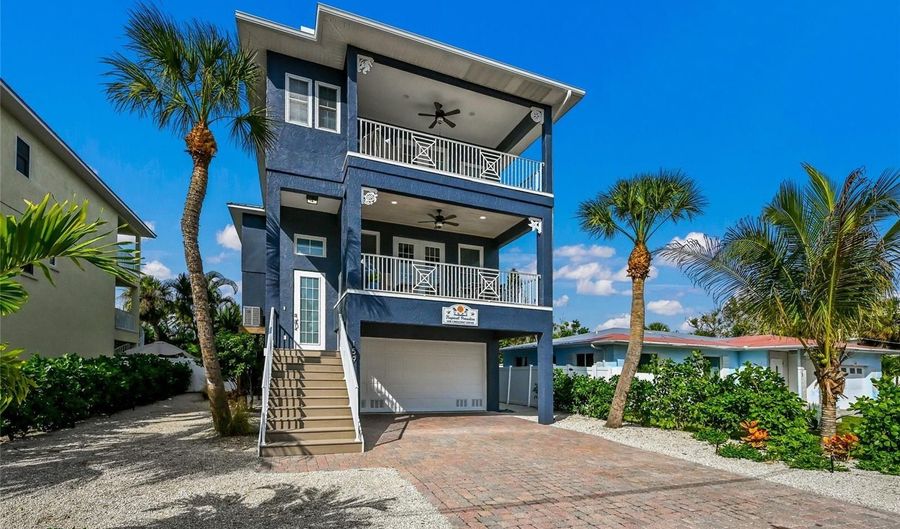 159 CRESCENT Dr, Anna Maria, FL 34216 - 4 Beds, 3 Bath