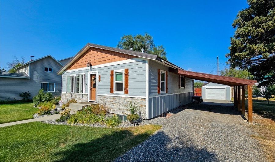 508 E 4th Ave, Big Timber, MT 59011 - 3 Beds, 3 Bath