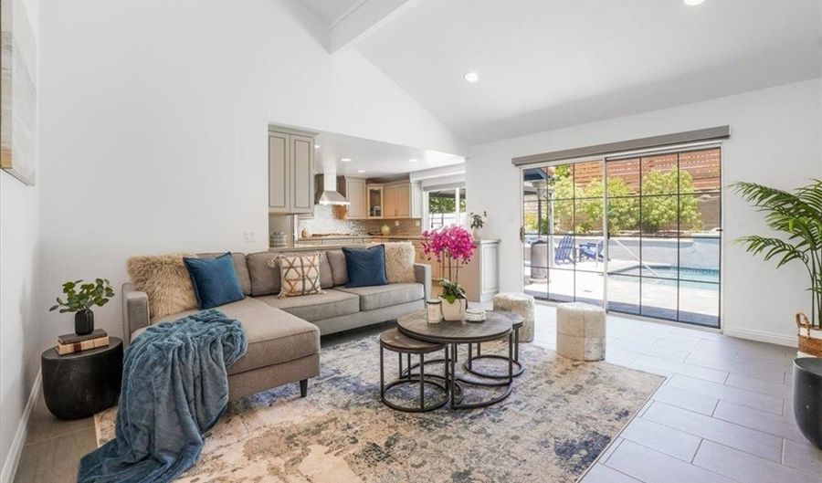 28639 Quaint St, Agoura Hills, CA 91301 - 3 Beds, 2 Bath