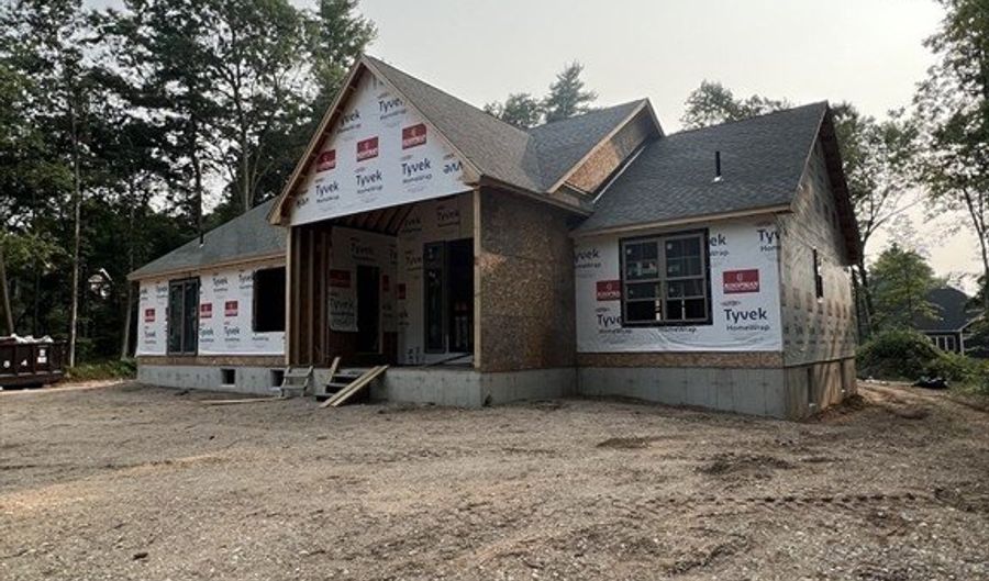 54 Rural St, Belchertown, MA 01007 - 3 Beds, 3 Bath