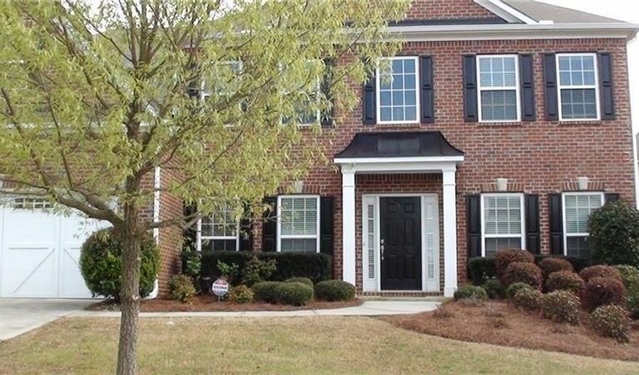 5380 Plymouth Pl, Alpharetta, GA 30005 - 5 Beds, 3 Bath