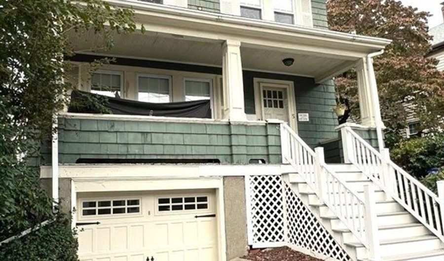 5 Glenmont Rd, Boston, MA 02135 - 4 Beds, 2 Bath