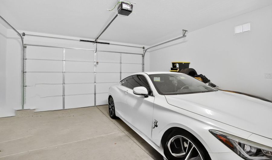 11940 W WIER Ave, Avondale, AZ 85323 - 4 Beds, 3 Bath