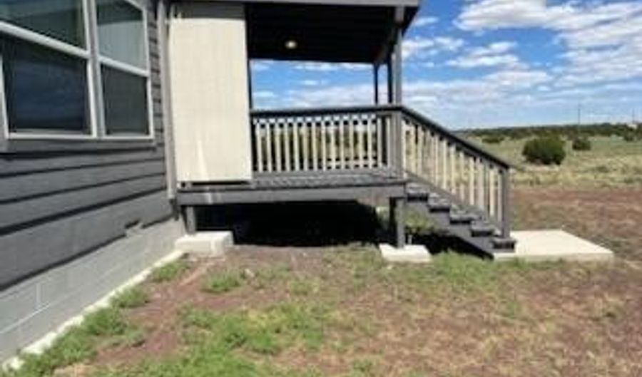 61 CR 8620, Concho, AZ 85924 - 3 Beds, 2 Bath