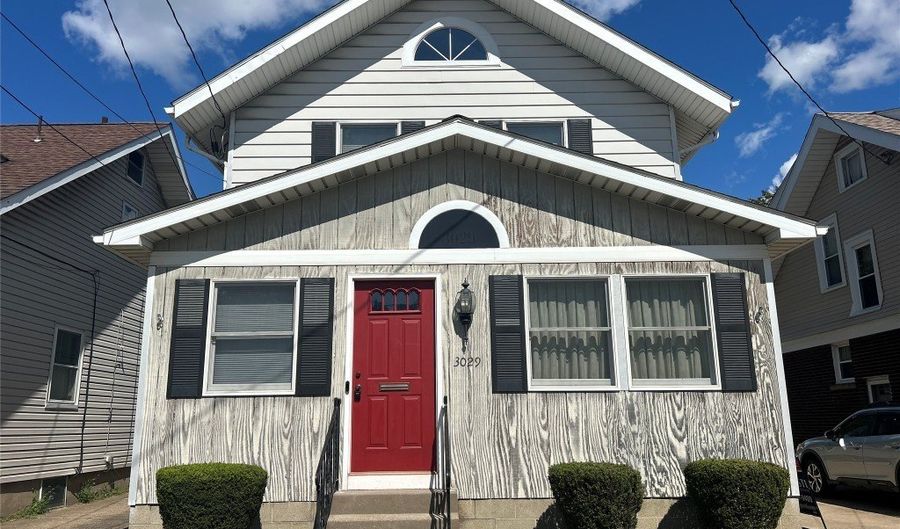 3029 LIBERTY St, Erie, PA 16508 - 4 Beds, 2 Bath