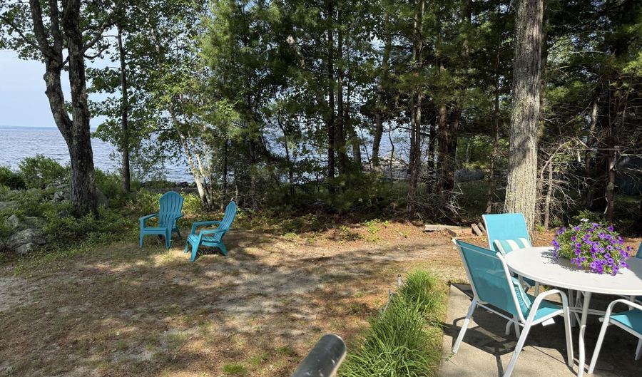 79 SNUG HARBOR Rd, Standish, ME 04084 - 3 Beds, 1 Bath