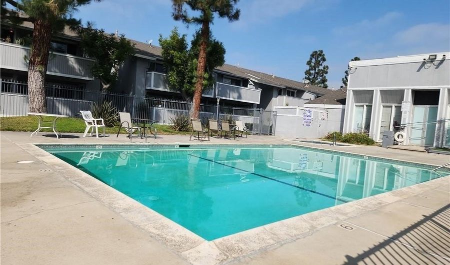 1250 Brookhurst St 2099, Anaheim, CA 92804 - 2 Beds, 1 Bath