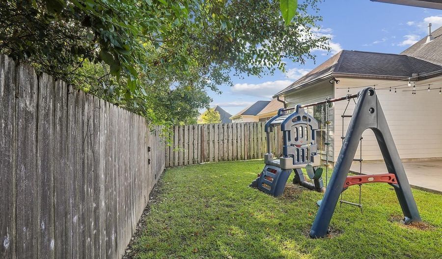 8127 Valencia Ct, Baton Rouge, LA 70820 - 4 Beds, 3 Bath