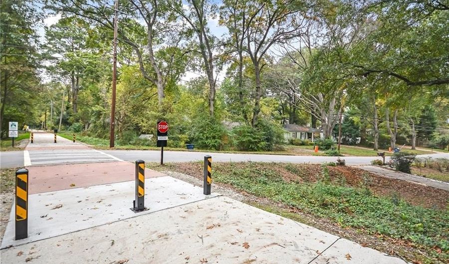 1877 Sumter St NW, Atlanta, GA 30318 - 3 Beds, 2 Bath