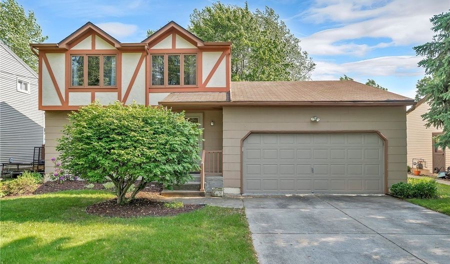 47 Brian Ave, Amherst, NY 14221 - 3 Beds, 2 Bath