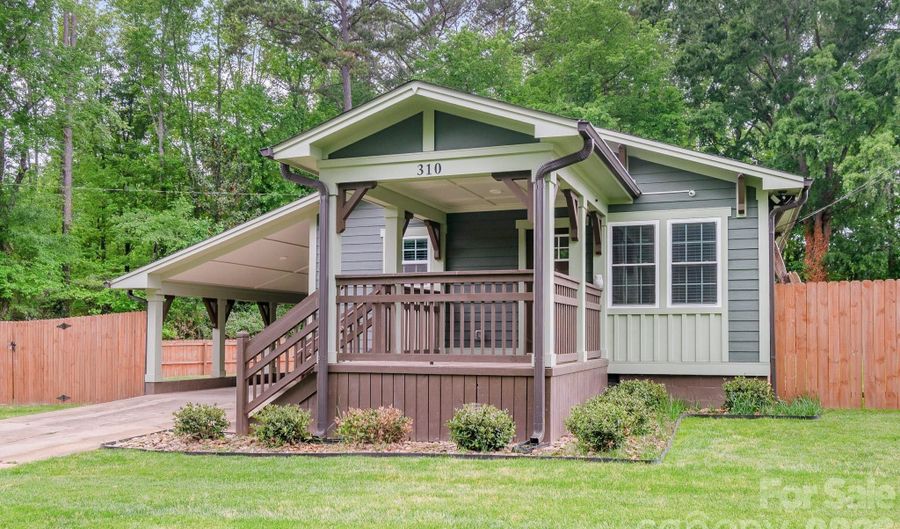 310 Groves Ave, Albemarle, NC 28001 - 3 Beds, 2 Bath