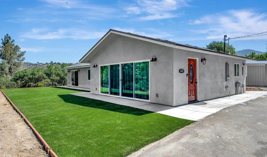 1452 Rock Ter, Alpine, CA 91901 - 5 Beds, 4 Bath