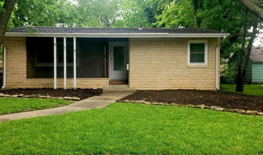 917 NW 3rd St, Abilene, KS 67410 - 3 Beds, 1 Bath