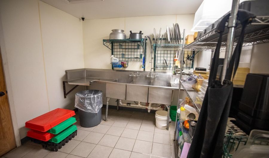 154 S Michigan St, Argos, IN 46501 - 0 Beds, 0 Bath