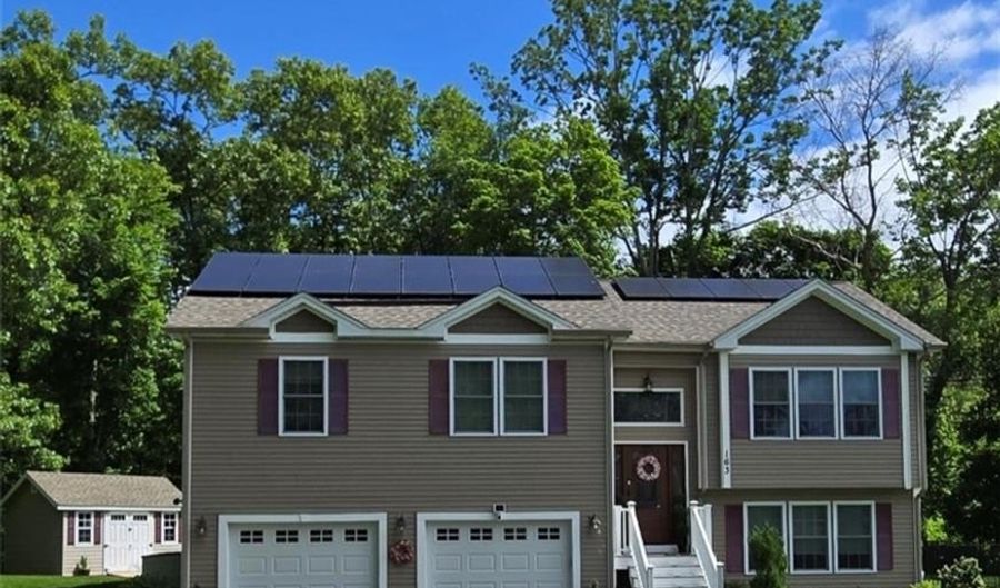 163 Morgan Ave, Johnston, RI 02919 - 3 Beds, 3 Bath