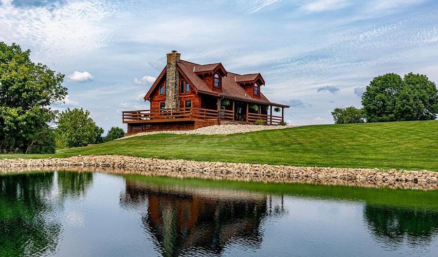 10902 N Hogan Rd, Aurora, IN 47001 - 3 Beds, 3 Bath
