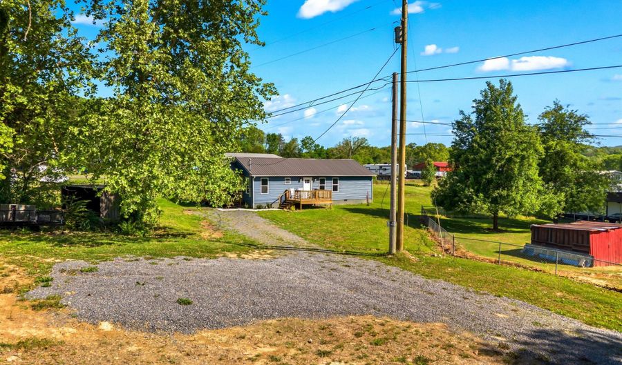 665 Rocky Summit Rd, Bean Station, TN 37708 - 3 Beds, 2 Bath