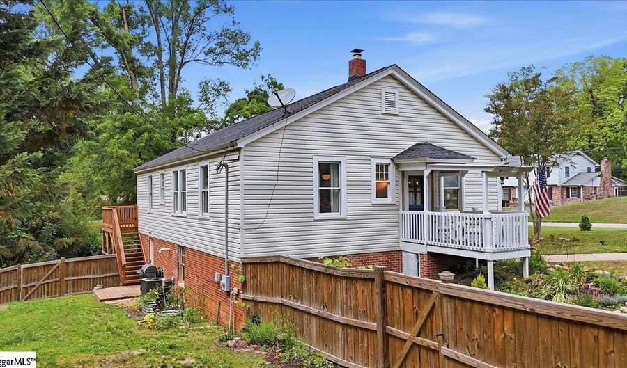 205 Myrtle Ave, Belton, SC 29627 - 3 Beds, 2 Bath