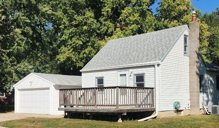 312 S 1st Ave, Brandon, SD 57005 - 2 Beds, 2 Bath