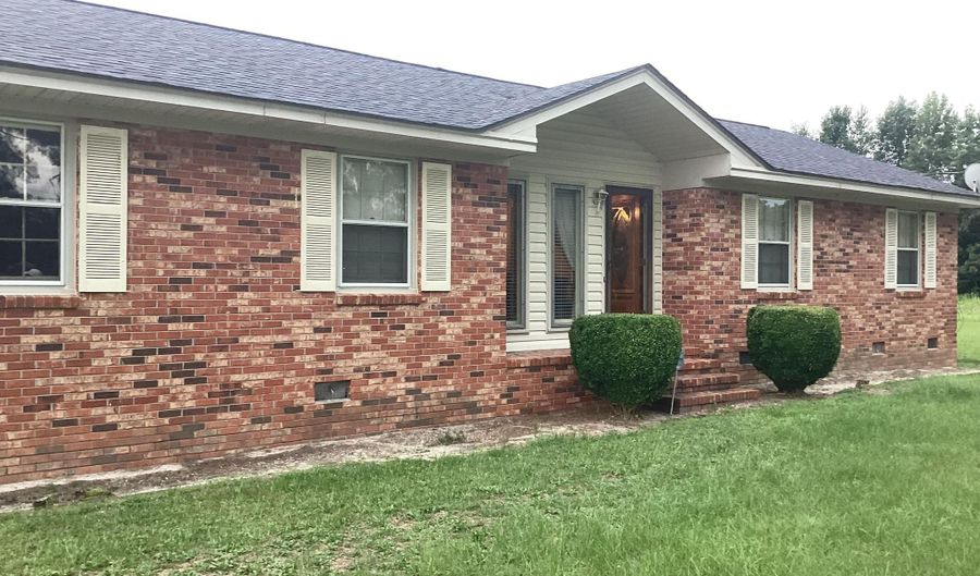 321 Luckey Rd, Bishopville, SC 29010 - 3 Beds, 2 Bath