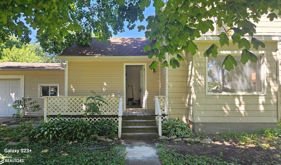 207 S Scott St, Alexis, IL 61412 - 3 Beds, 1 Bath