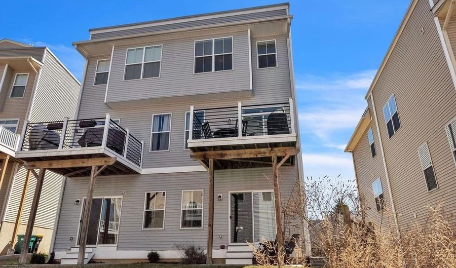 354 CINNAMINSON St, Philadelphia, PA 19128 - 3 Beds, 3 Bath