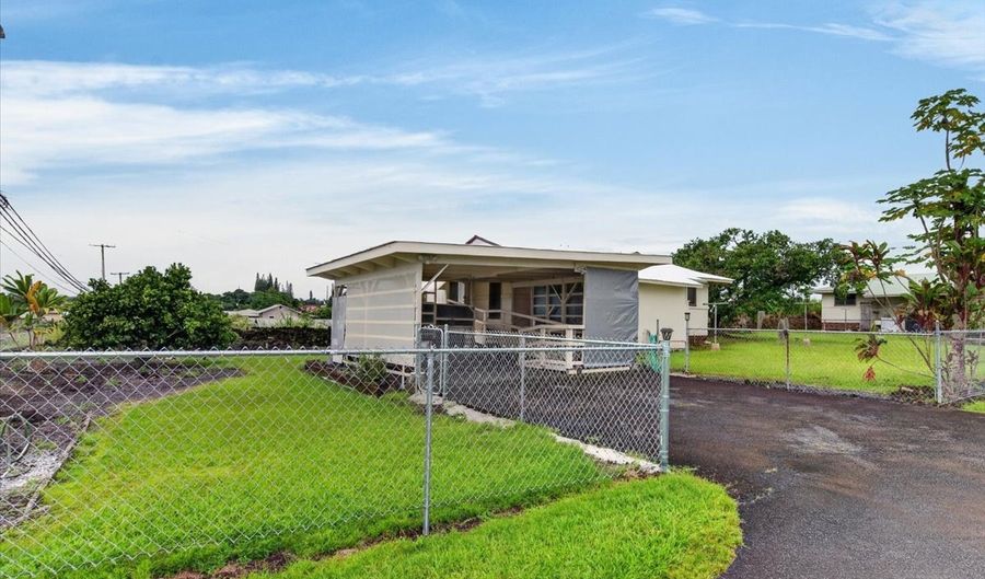 2098 KINOOLE St, Hilo, HI 96720 - 3 Beds, 2 Bath