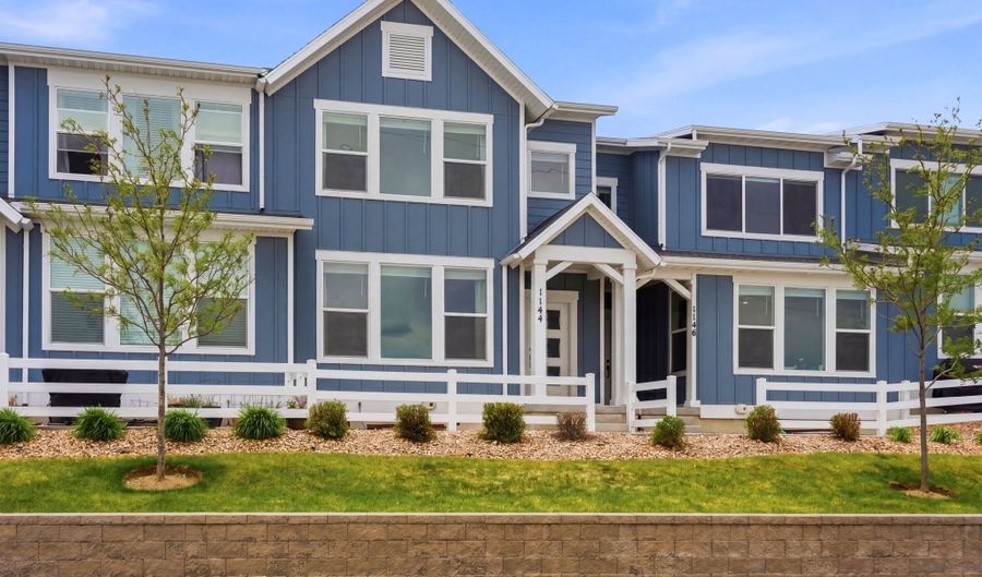 1144 W EARLY LIGHT Way, Bluffdale, UT 84065 - 3 Beds, 3 Bath