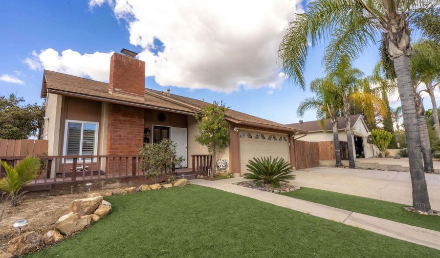 10858 Buggywhip Dr, Spring Valley, CA 91978 - 4 Beds, 2 Bath