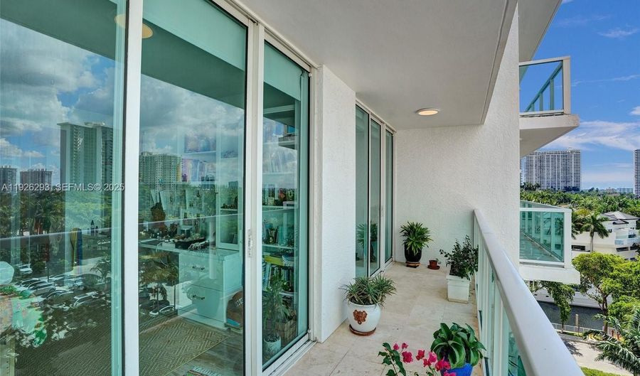 3201 NE 183rd St 704, Aventura, FL 33160 - 3 Beds, 5 Bath