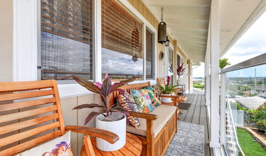 99-250 Aiea Heights Dr, Aiea, HI 96701 - 4 Beds, 3 Bath
