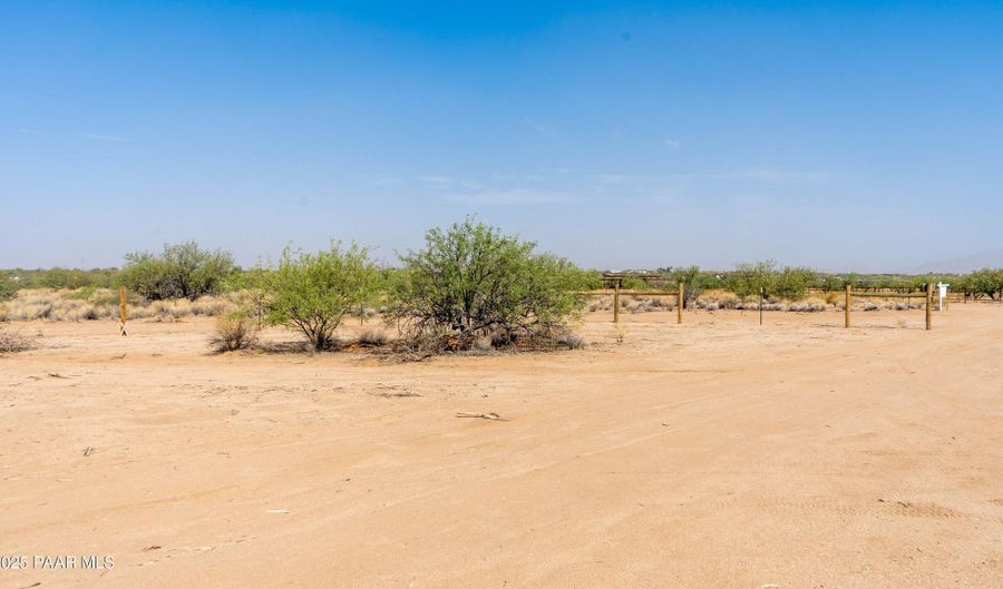 0000 Buck Stitch Rd, Congress, AZ 85332 - 0 Beds, 0 Bath