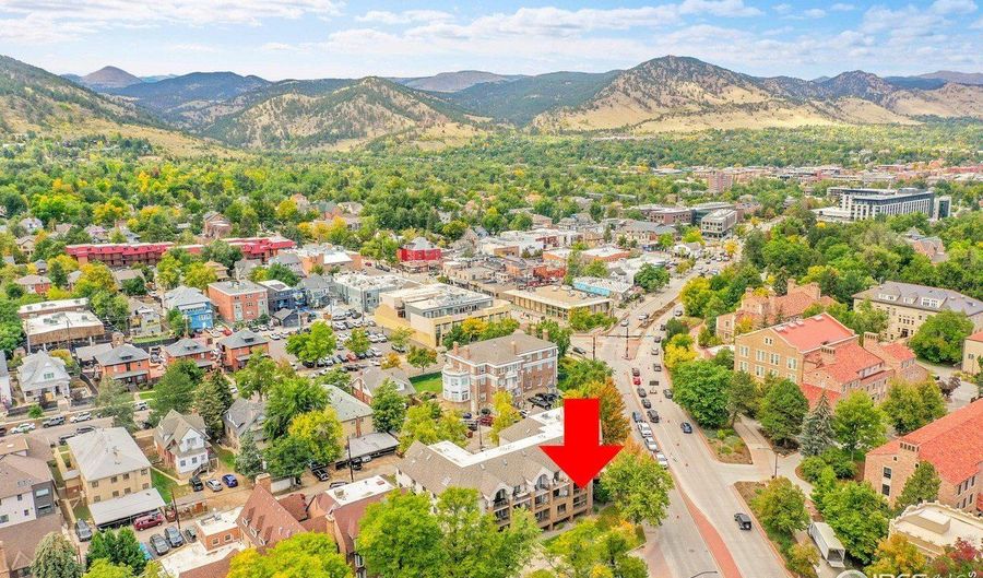 1085 Broadway 4, Boulder, CO 80302 - 4 Beds, 2 Bath