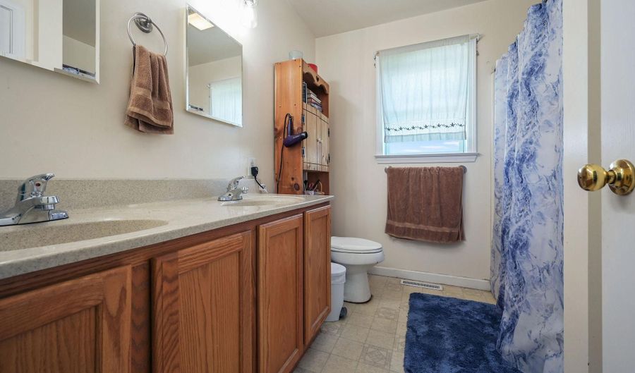 24519 CEDAR Ln, Georgetown, DE 19947 - 3 Beds, 2 Bath