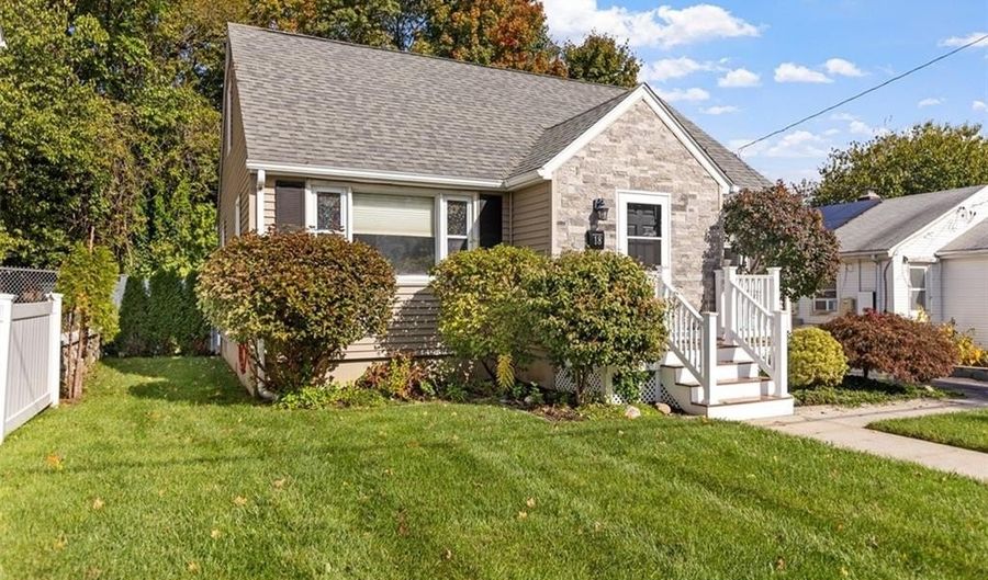 18 Lyman Ave, Johnston, RI 02919 - 3 Beds, 2 Bath