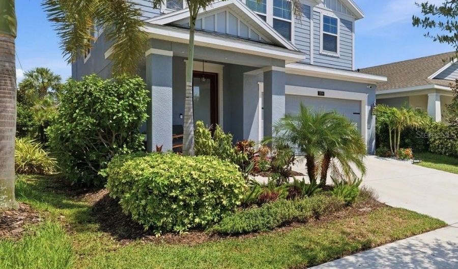 5554 SILVER SUN Dr, Apollo Beach, FL 33572 - 4 Beds, 3 Bath