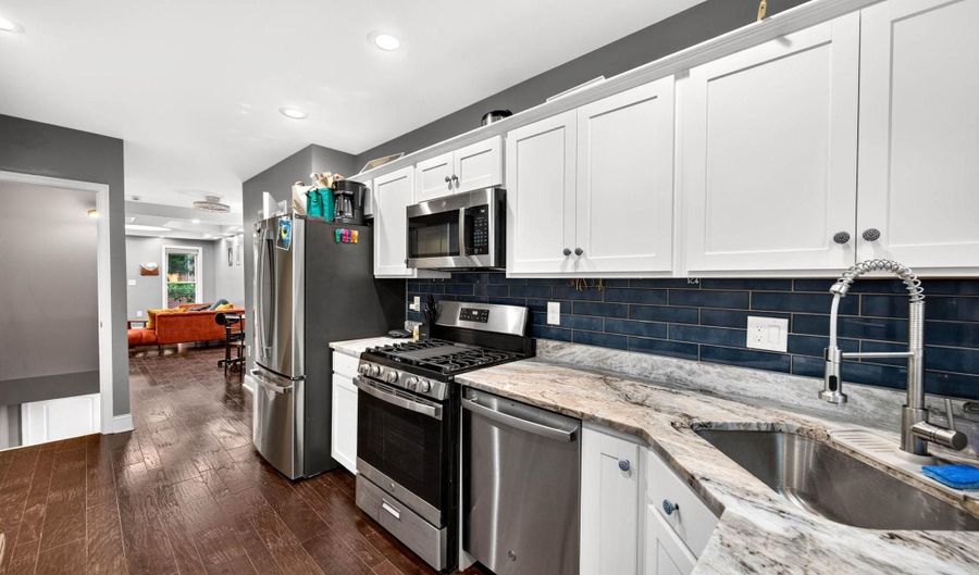 460 E FEDERAL St, Baltimore, MD 21202 - 3 Beds, 4 Bath