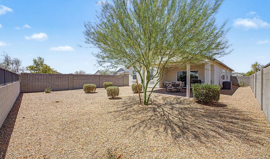 1081 W SAND CANYON Ct, Casa Grande, AZ 85122 - 3 Beds, 2 Bath