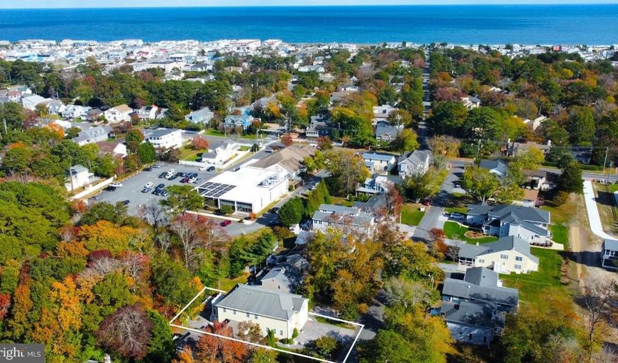 419 LEKITES Ave, Bethany Beach, DE 19930 - 6 Beds, 5 Bath