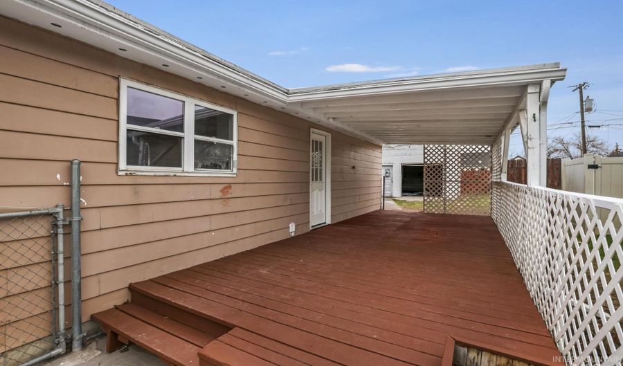 720 14th Ave N, Buhl, ID 83316 - 2 Beds, 1 Bath