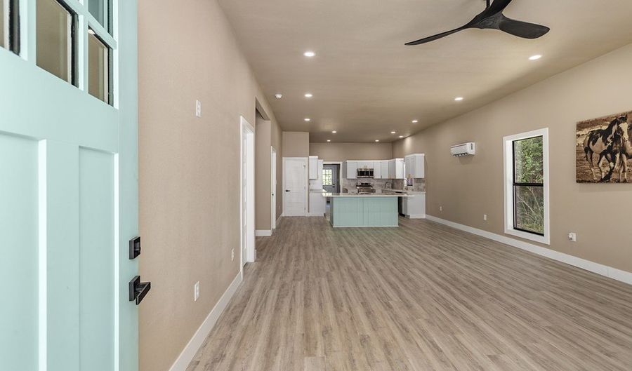 448 Commerce, Alto, TX 75925 - 3 Beds, 2 Bath