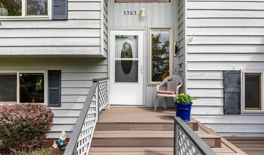 3303 Oregon Pl, Bellingham, WA 98226 - 4 Beds, 3 Bath