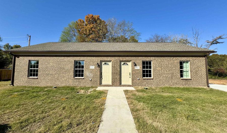 16576 Jamilynn Dr, Athens, AL 35611 - 2 Beds, 2 Bath